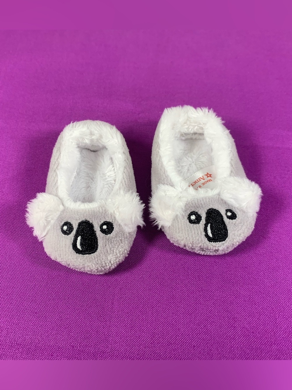 American Girl Doll 2021 GOTY Kira Bailey's Plush Pet Koala Toy Animal & Slippers - Picture 8 of 12